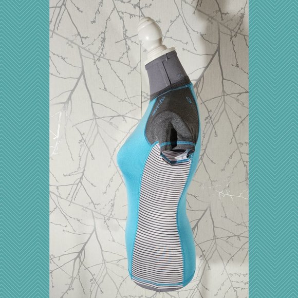 Rip Curl Blue Colorblock UPF50+ Crewneck Athletic Tee - Picture 2 of 4